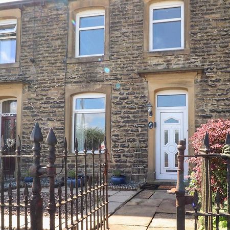 Kingfisher Cottage, 11 Airebank Terrace Скиптън Екстериор снимка