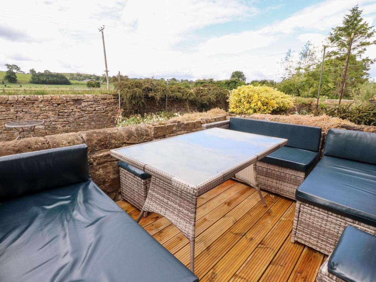 Kingfisher Cottage, 11 Airebank Terrace Скиптън Екстериор снимка